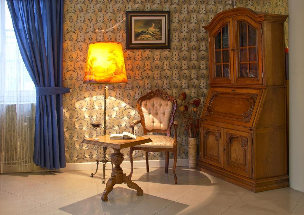 Hotel Kralj Vrnjačka Banja Zewnętrze zdjęcie
